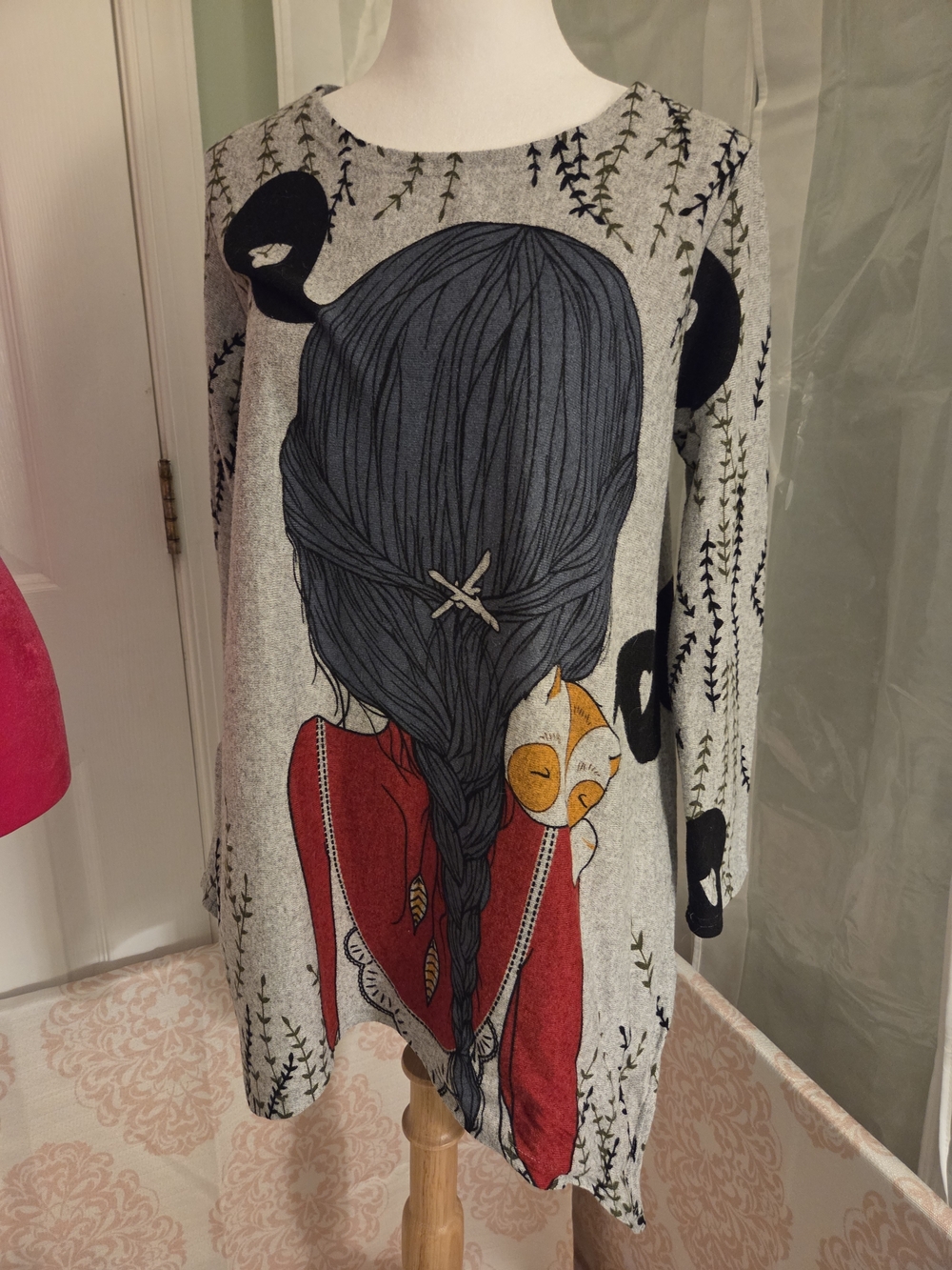 Seusyu Cartoon Game "Character" Shirt - Sweater - Dress - Top Asymmetrical Side - Picture 3 of 15